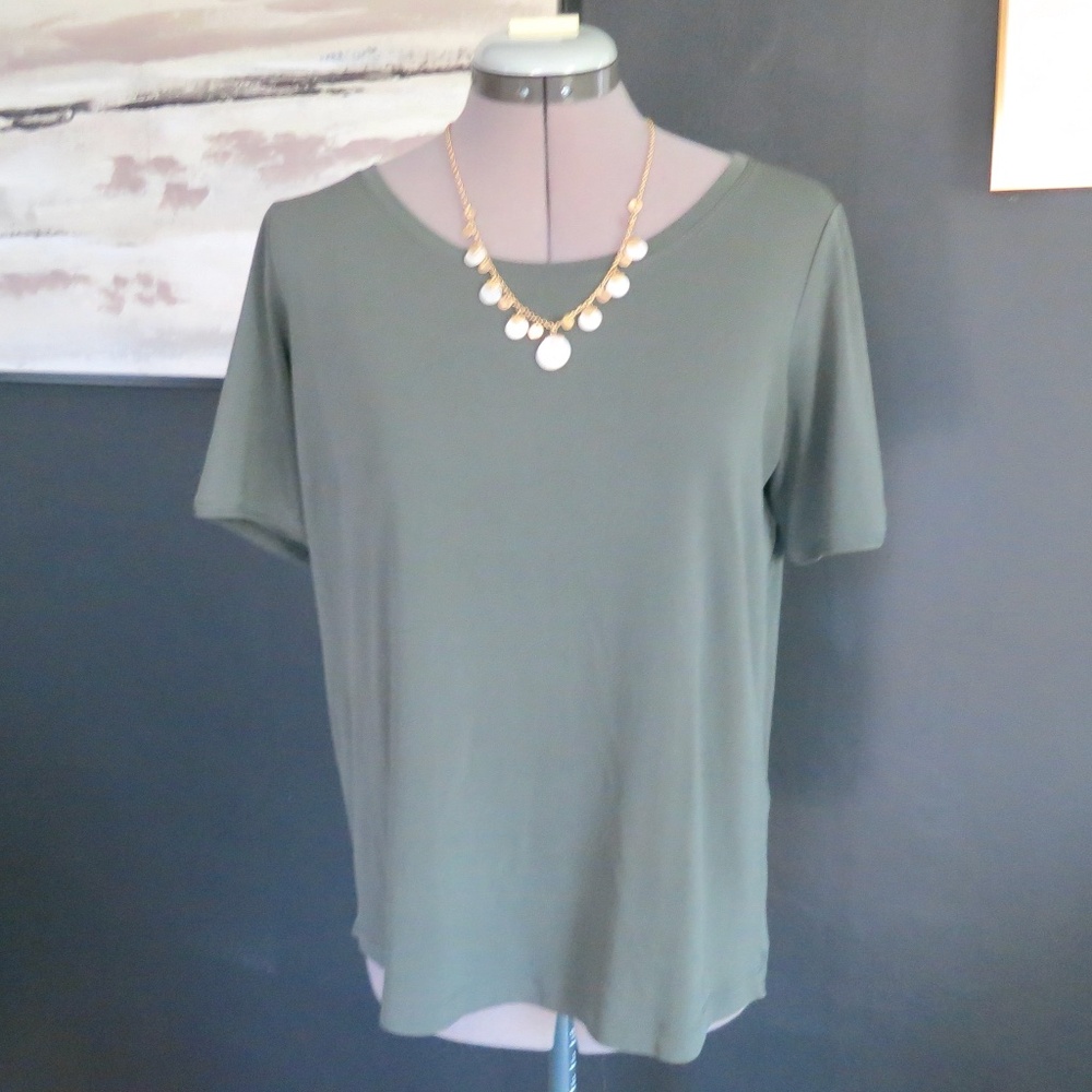 Eileen Fisher 100% Silk Blouse Top Green Size Medium